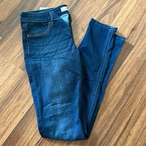 Hollister - Skinny - Size 7 Long - Like New